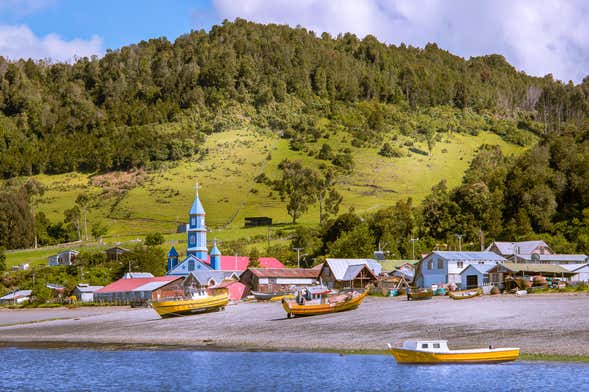Tour por los pueblos costeros de Dalcahue