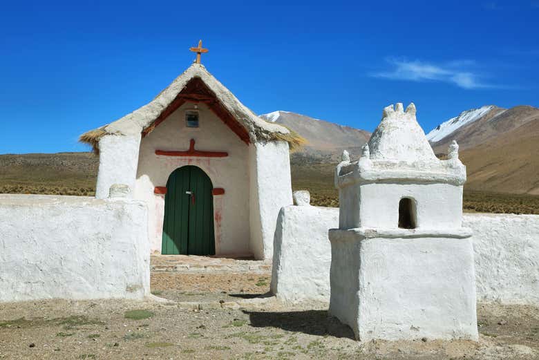Iglesia de Enquelga