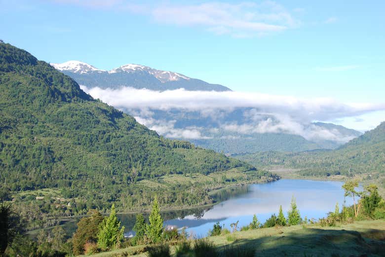 Remaremos por uma bela paisagem natural