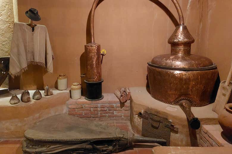 We'll learn how pisco is distilled