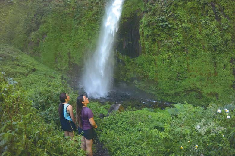 Contemplando el salto El Canelo