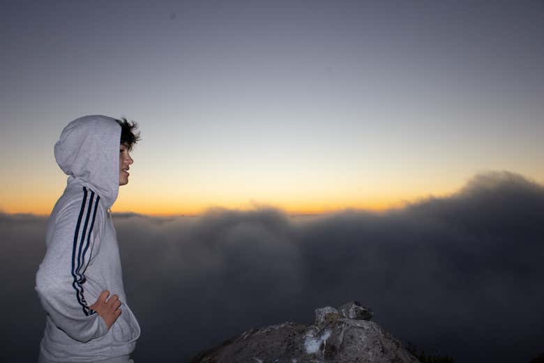 Contemplando il tramonto dal Cerro Tamaya