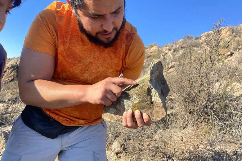Potrete conoscere le rocce e i minerali del cerro Tamaya
