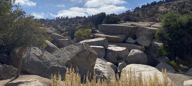 Valle del Encanto Tour