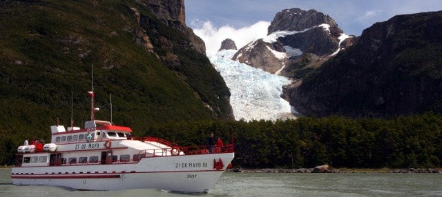Crucero por los glaciares de Balmaceda y Serrano