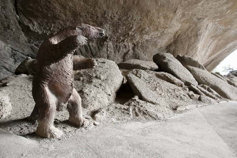 Monumento Natural Cueva del Milodón