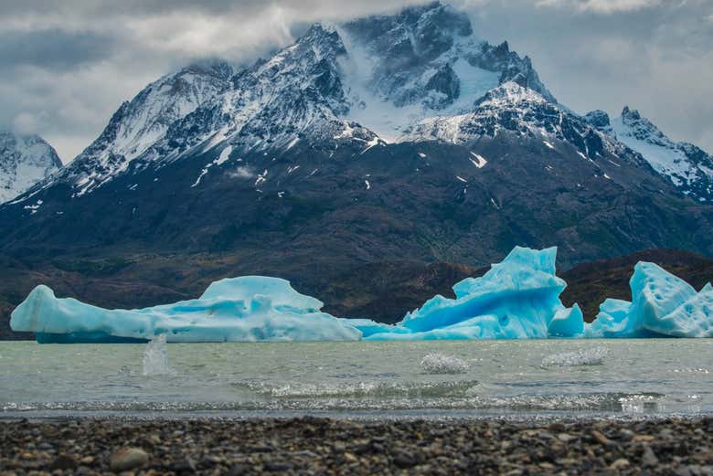 El lago Grey, un lago glaciar