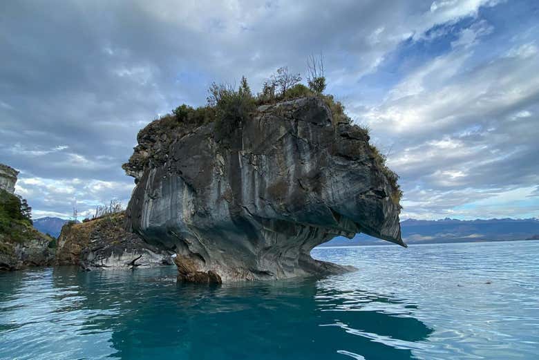 Surcaremos las aguas de un bello santuario geológico