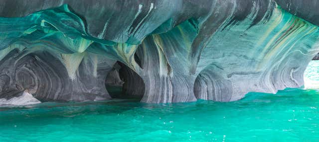 Barco por las cavernas de mármol de Puerto Sánchez y Puerto Tranquilo