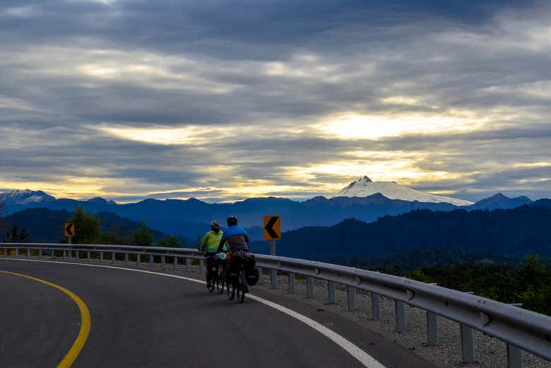 Pedaling along the Carretera Austral Norte at dusk