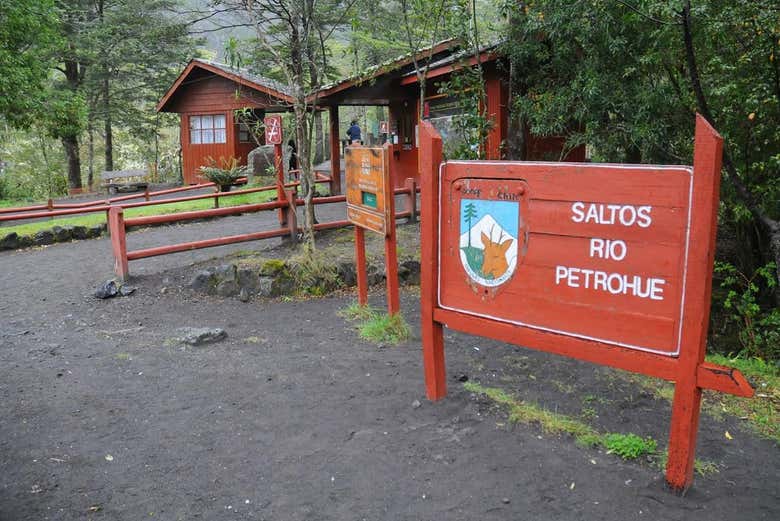 Visita de los saltos de Petrohué