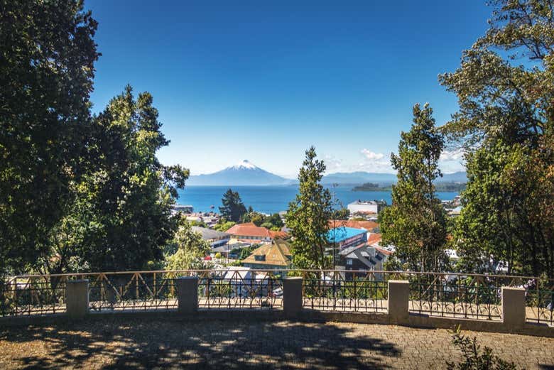 Mirador con vistas al lago Llanquihue