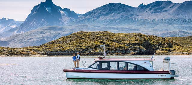 Transfer da Puerto Williams a Ushuaia attraverso il Canale di Beagle