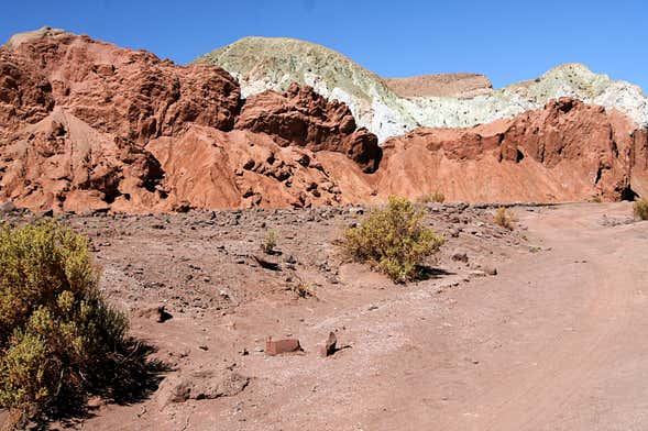 Excursión al valle del Arcoíris