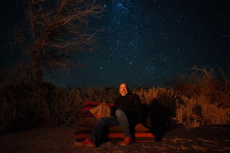 Contemplando las estrellas de Atacama