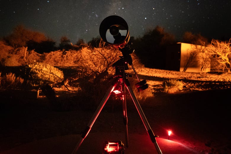 Telescópio no deserto de Atacama