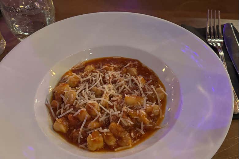 Menú de cuatro tipos de pastas