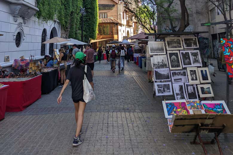 Visitaremos Lastarria, el barrio bohemio de Santiago