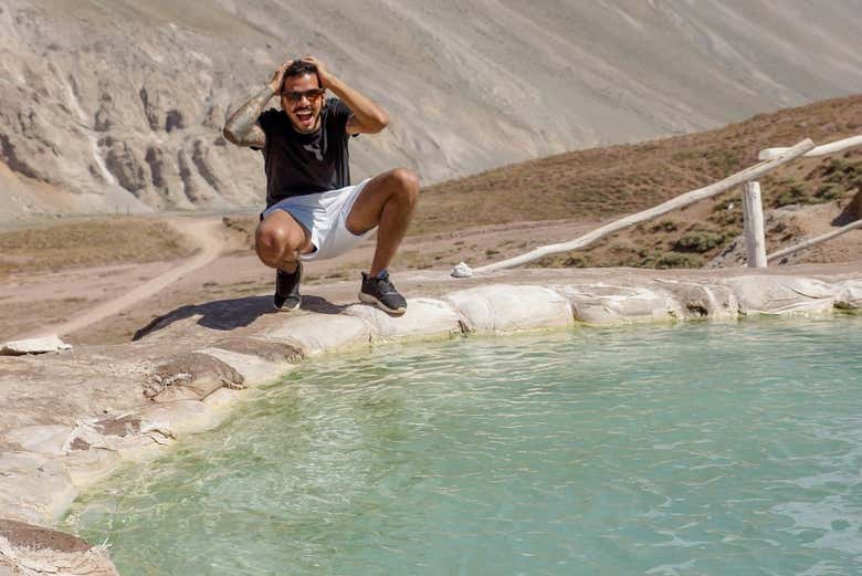 Impressionado com as águas termais