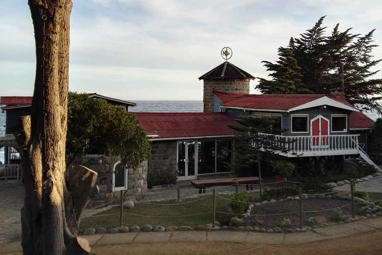 Fachada da casa de Pablo Neruda