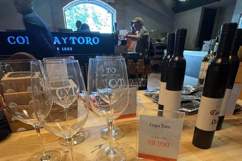 Apreciaremos o bom vinho chileno