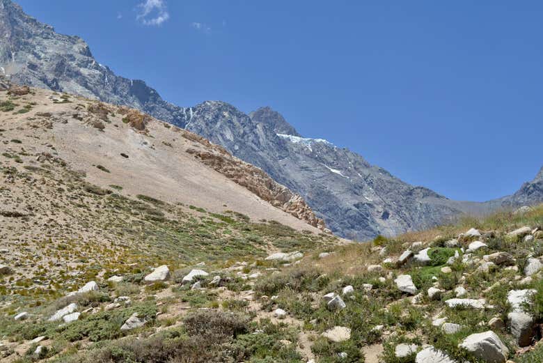 Caminando hacia el glaciar Mesón Alto