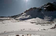 Tour de neve por Farellones e Valle Nevado