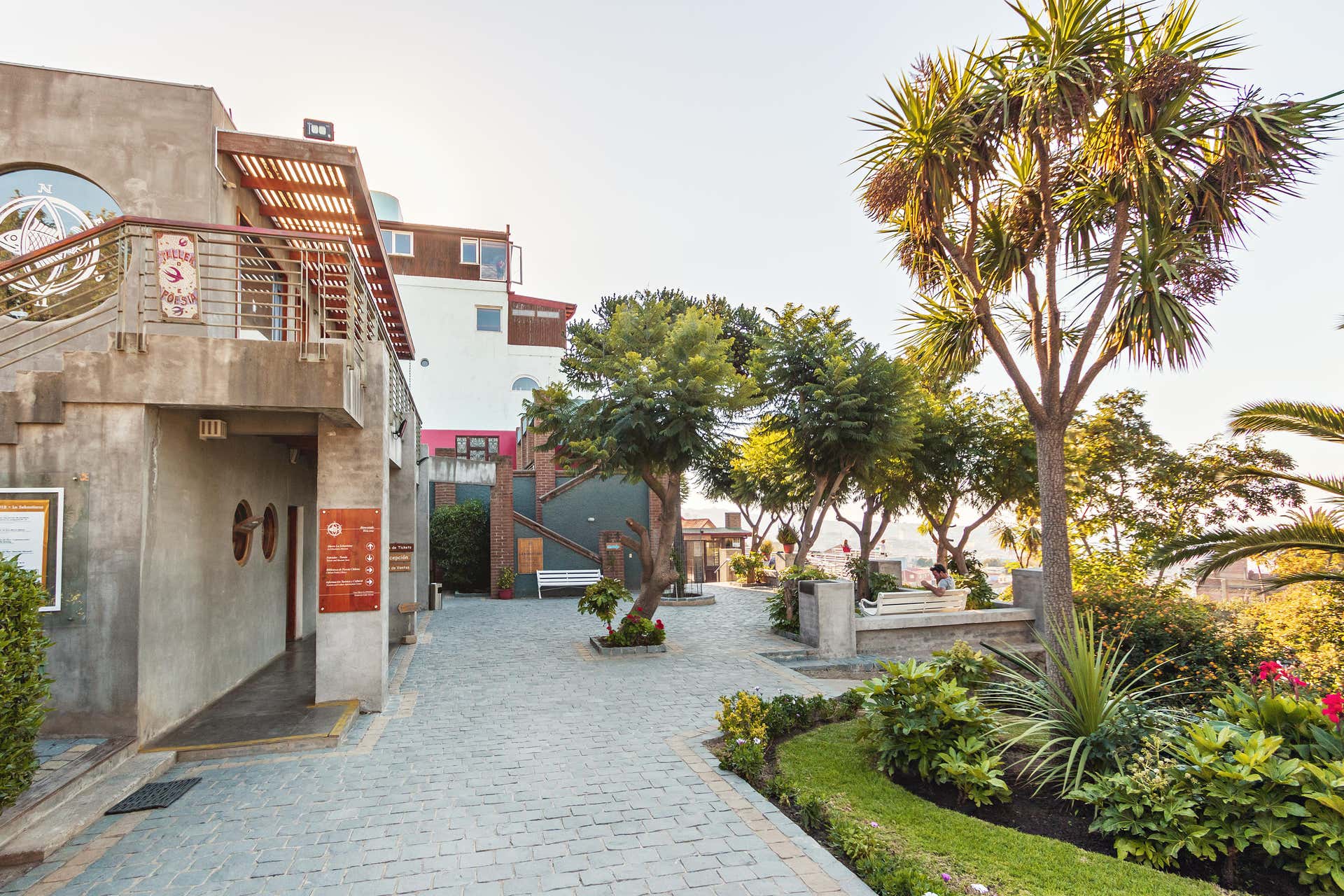 Free tour de Pablo Neruda ¡Gratis!