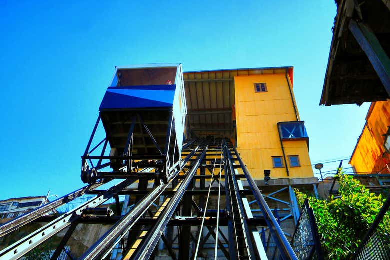 The funiculars of Valparaiso