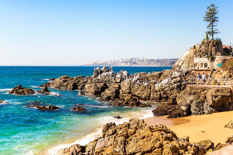 The pacific coast of Vina del Mar