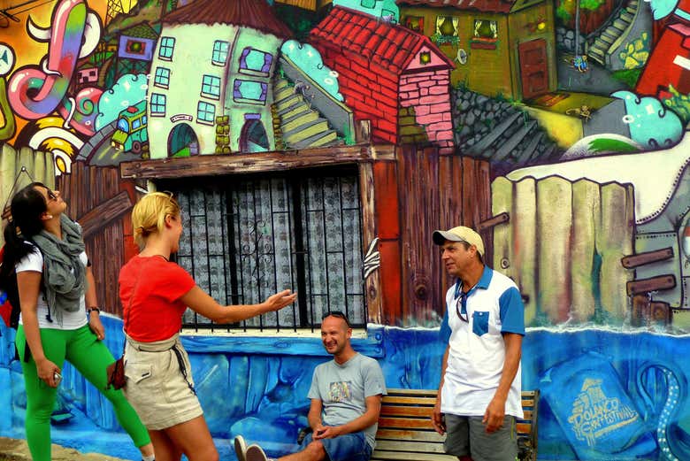 Learn about the history of Valparaíso