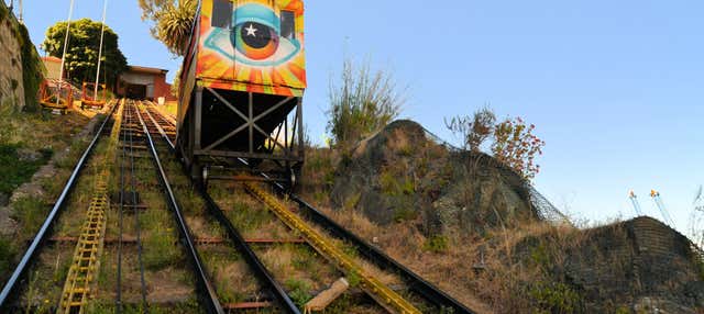 Funicular Tour of Valparaiso