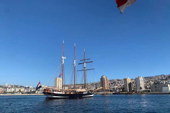 Visita guiada por Valparaíso + Passeio de barco
