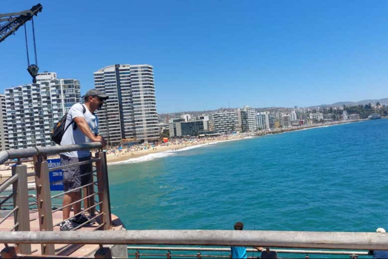 Playa el Sol vista a partir do cais Vergara