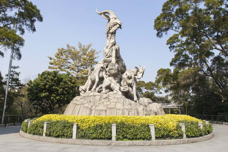 Escultura das Cinco Cabras
