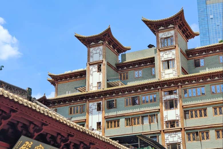 Torres del templo del Gran Buda
