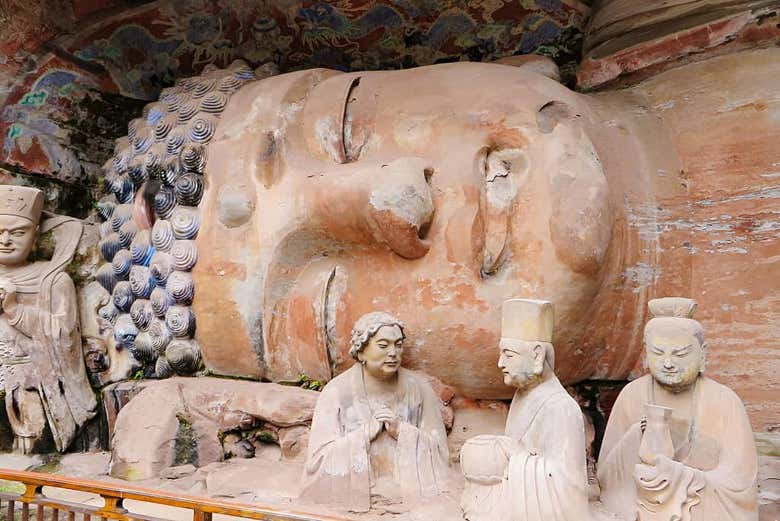 Buda acostado