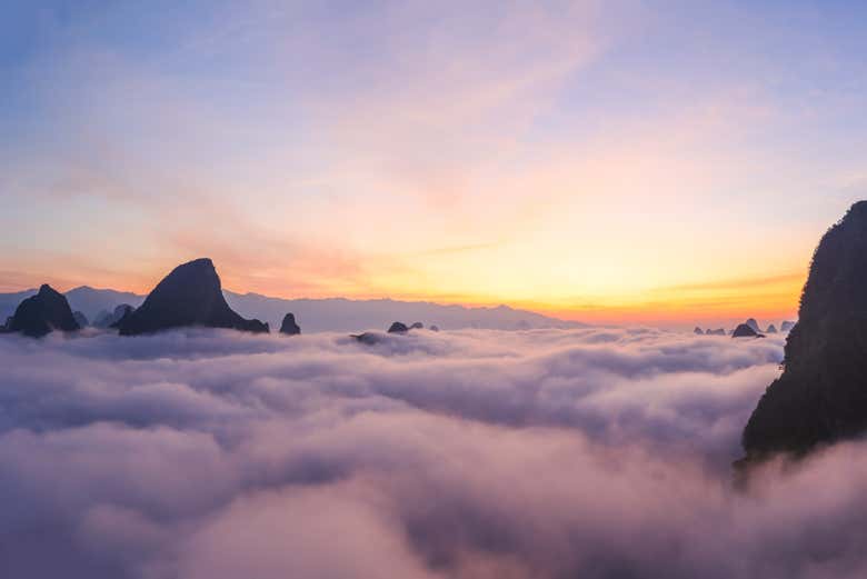 I picchi tra la nebbia