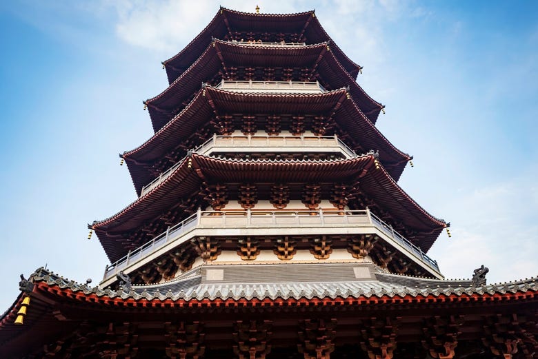 Architectural details of Leifeng Pagoda