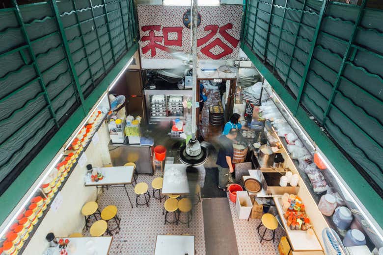 Disfrutando de la gastronomía local en Sham Shui Po 