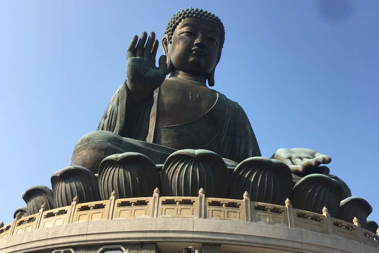 Grande statue de Bouddha