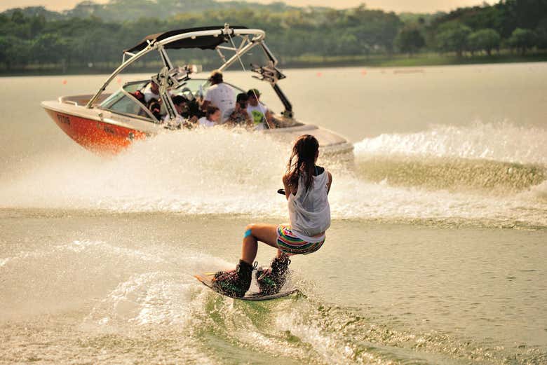Faites du wakeboard 
