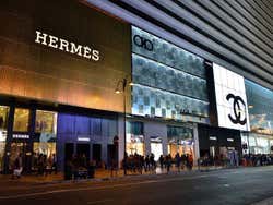 Magasins de luxe à Canton Road