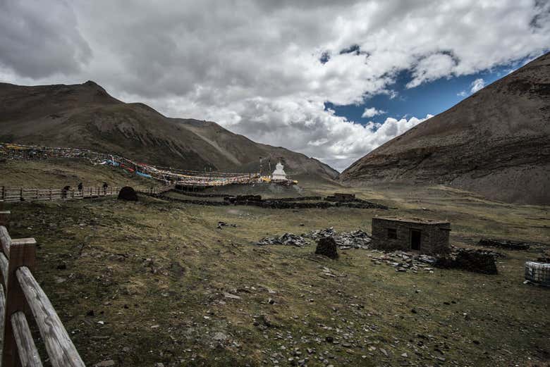 Montaña sagrada de Nyenchen Khangsar