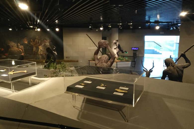 Then round off the visit by entering the musem