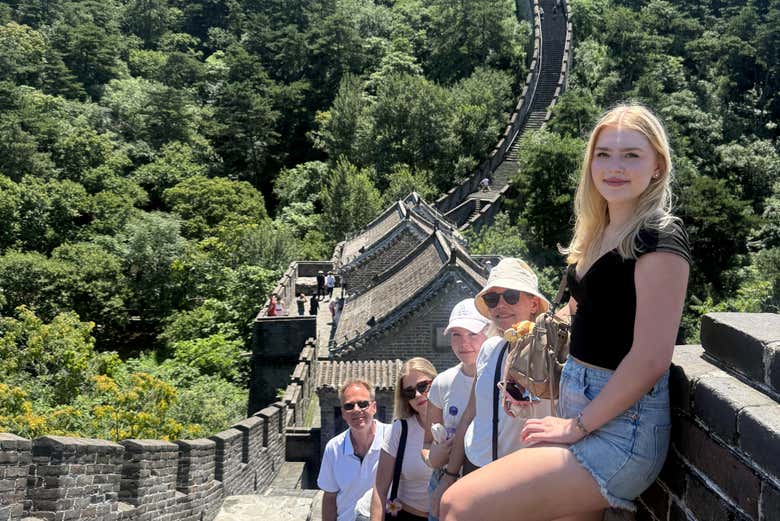 Disfrutando del tour por la Gran Muralla China