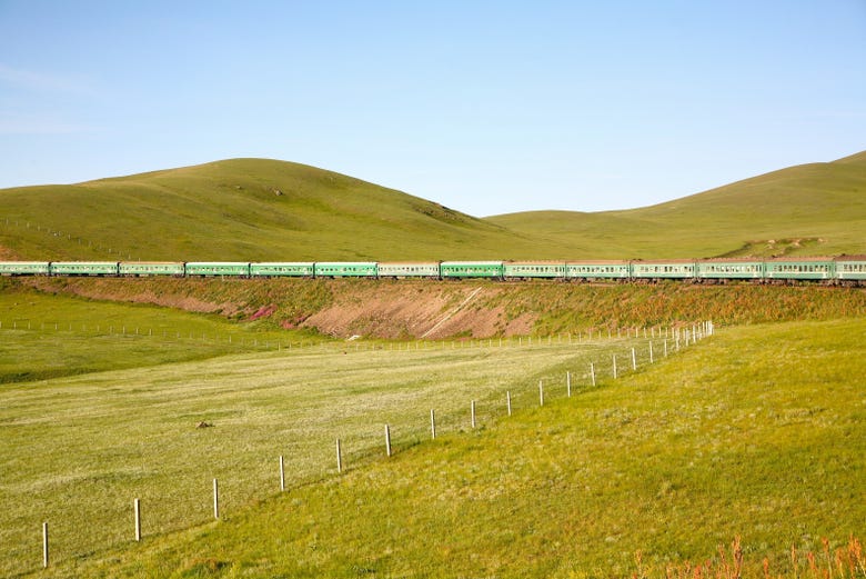 Le transsibérien entre la Chine et la Mongolie