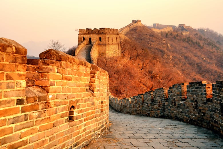 Arquitetura Da China Do Sul Muros De Tijolos Arcos Circulares Imagem de  Stock - Imagem de criar, parques: 210742415