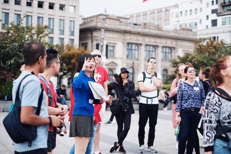 Talk on the Bund
