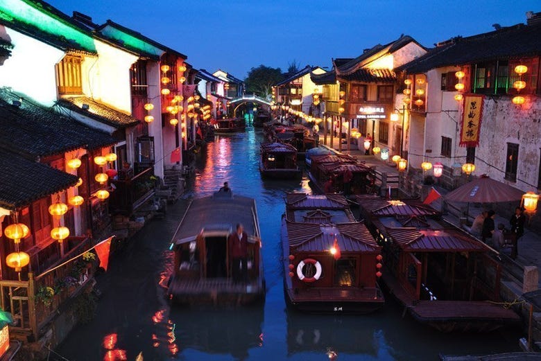 Suzhou à la tombée de la nuit